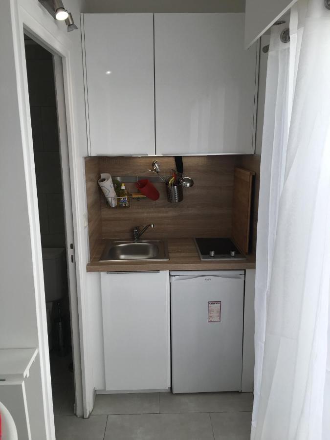 Studio Carre D'Or Situe A 50 M De La Plage Aparthotel Νίκαια Εξωτερικό φωτογραφία